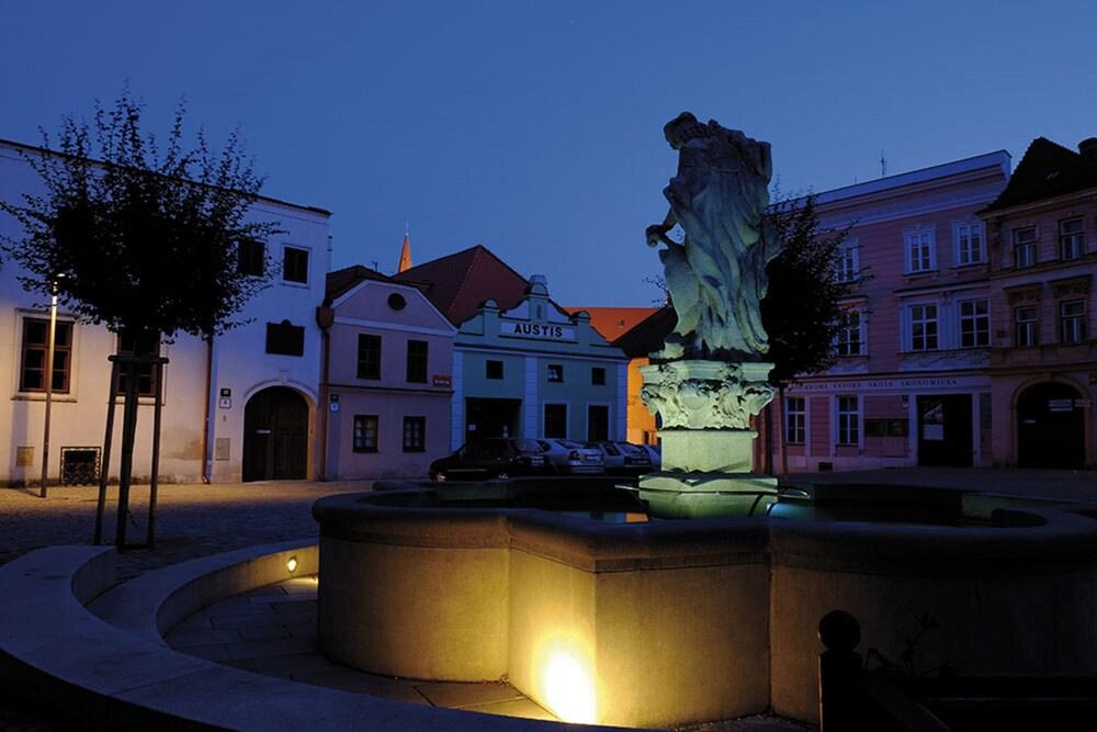 Penzion Austis Znojmo Extérieur photo