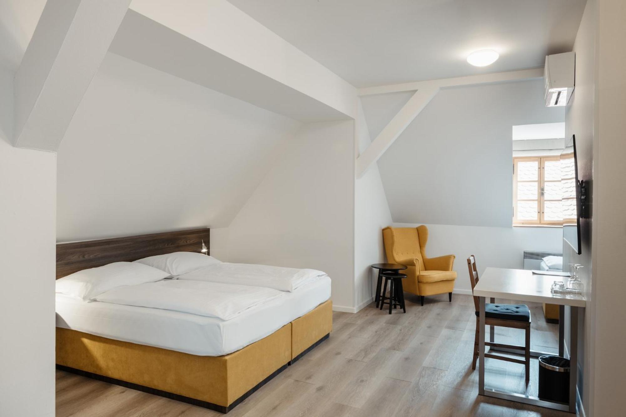 Penzion Austis Znojmo Extérieur photo